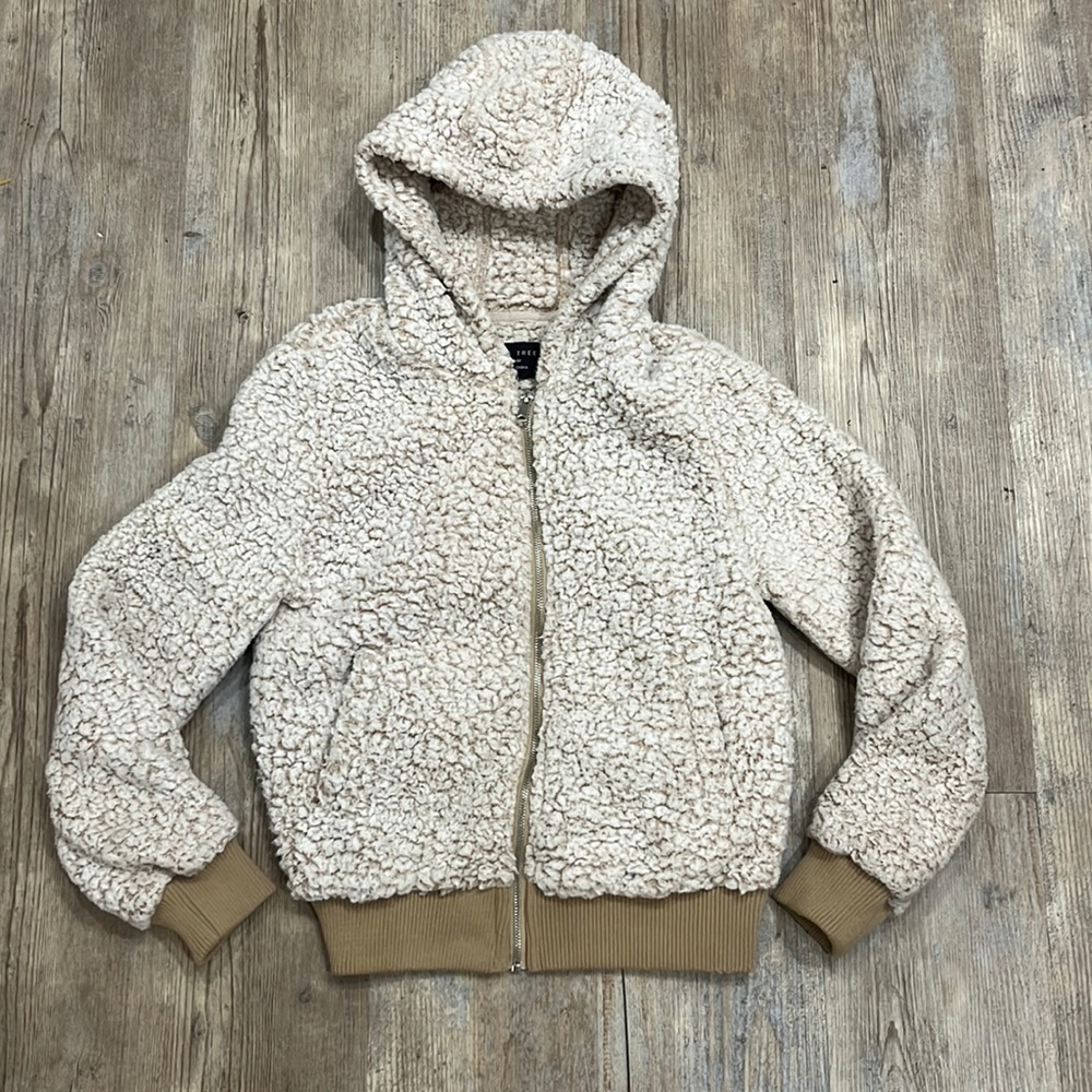 Love Tree women’s “sherpa” zip up